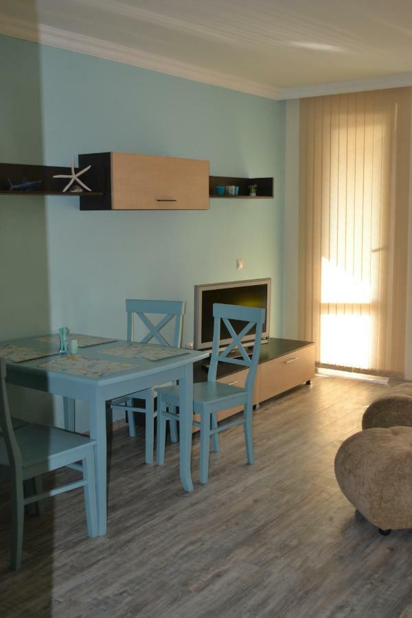 Apartment Aquamarine Burgas Екстер'єр фото